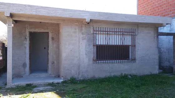 Se Vende Casa En Construccion En Monte Grande