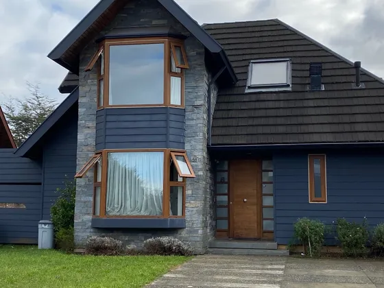 Casa De 140m2, 2 Pisos 4d 4b, Condominio Toro Bayo Valdivia 