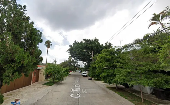 Potencia Tu Patrimonio Con Una Inversión Inteligente, Remate Bancario En C. Prado De Los Alamos, Prados Tepeyac, 45050 Zapopan, Jal.