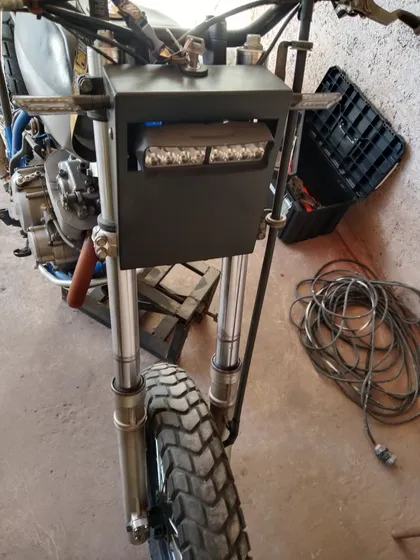 Suzuki Modificada A Scrambler. Gomas Nuevas