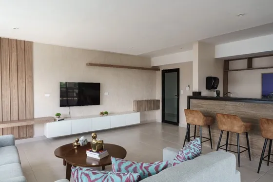 Evaristo Morales - Apartamento De 1 Hab + Estudio