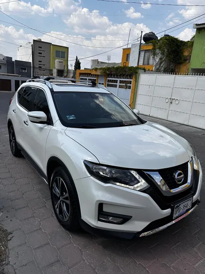 Nissan X-trail 2.5 Advance 2 Row Cvt