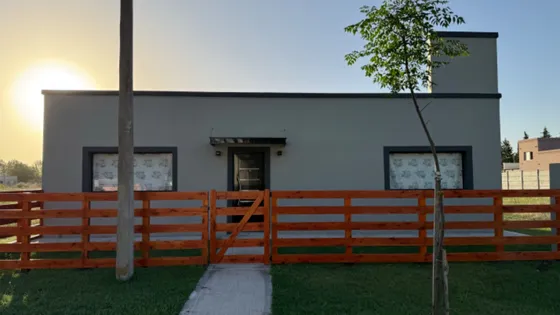Casa De 72 M2 A Estrenar, Ranchos, General Paz.