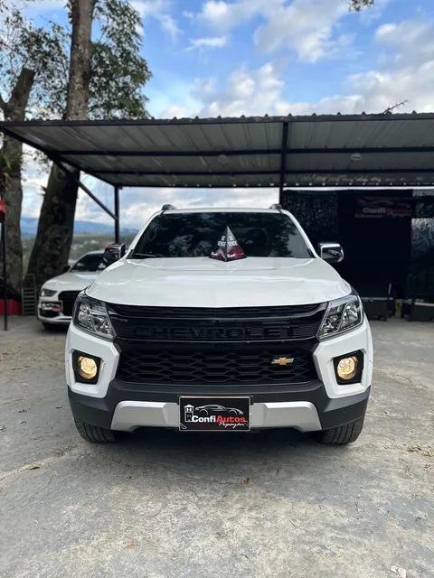 Chevrolet Colorado 2.8 High Country