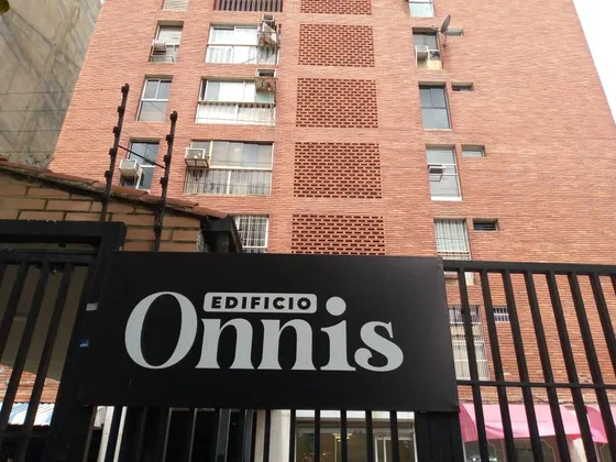 Bello Campo Oficina En Alquiler 50 M2, 1 Ofic + Cubiculos Y 1 Baño Acropolis Jr