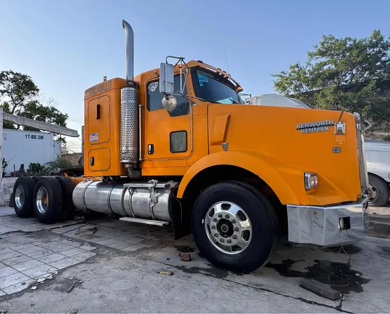 Kenworth 2012 T800, Fierros Grandes
