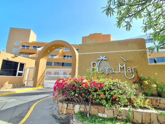 Conjunto Residencial Playa Mar, Apartamento Planta Baja Lecheria Salida Directa Al Mar