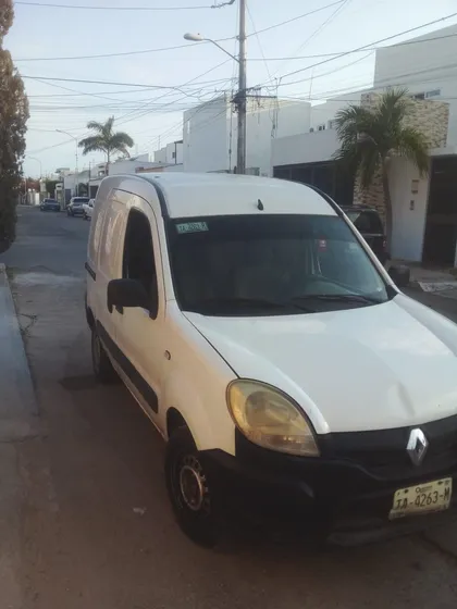Renault Kangoo 1.6 Aa Mt