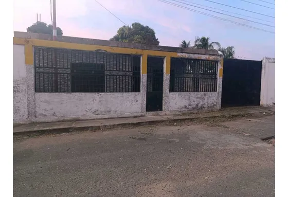 Casa En El Barrio Libertador - Guanare Ve21-101bl-oviz