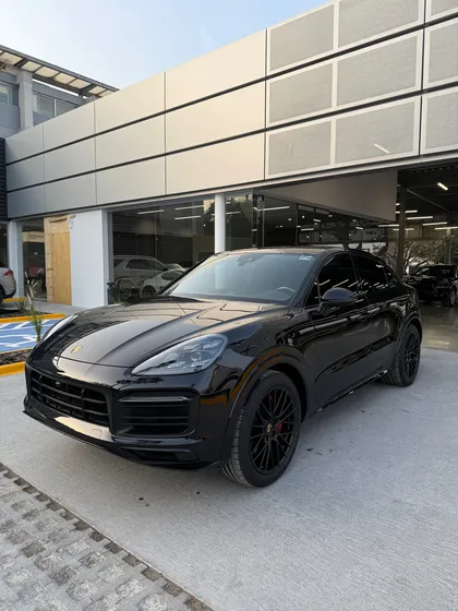 Porsche Cayenne Coupé 4.0 V8 Turbo At