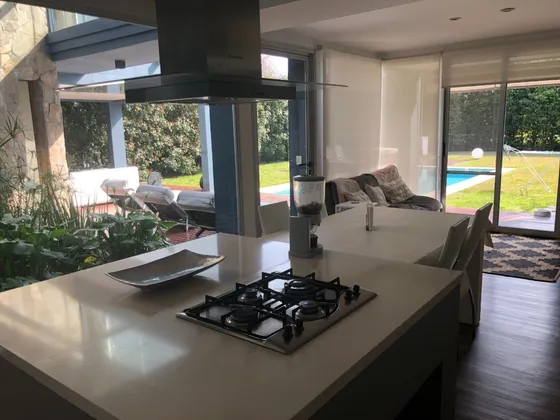 Alquiler Exclusiva Casa Moderna En Lote Central. Barrio Cerrado Saint Matthews Pilar