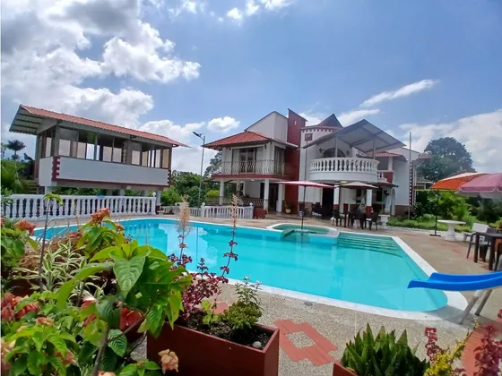 Arriendo Casa Campestre Amoblada, Vía Aeropuerto Armenia 