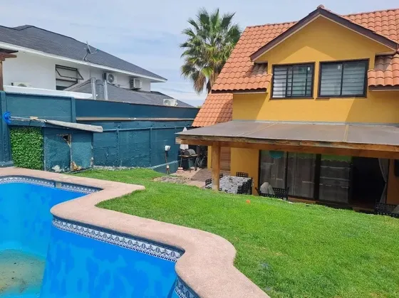 Se Vende Hermosa Y Amplia Casa En Altomacul