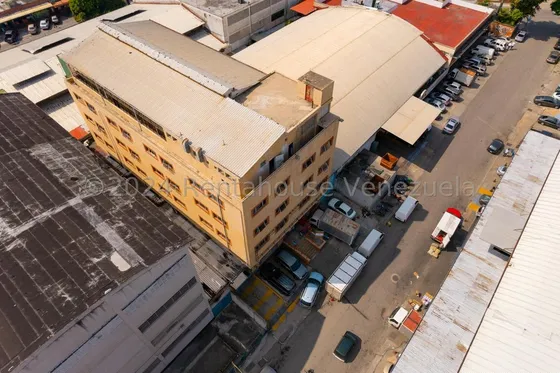 Edificio Industrial En Venta La Trinidad