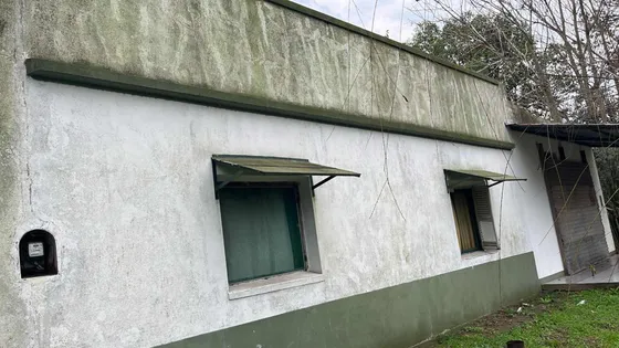 Casa De Campo Con Local Y Galpones En Martín Berraondo