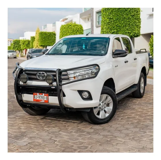Toyota Hilux 2.7 Cabina Doble Sr Mt