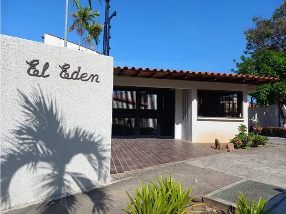 Se Vende Casa Pampatar 209m2 3h/3b/2p 