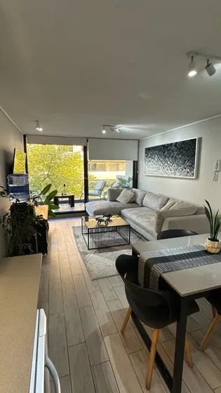 Amplio Y Cómodo Departamento, Impecable, Vista Y  Cero Ruido