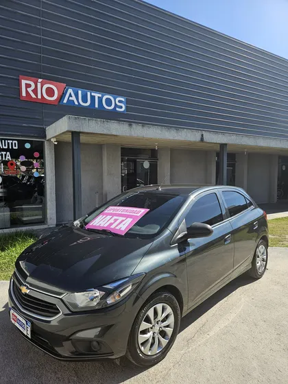 Chevrolet Onix 1.4 Lt 98cv