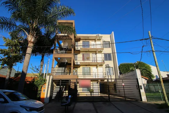 Venta Departamento 2 Amb C/terraza Propia, Cochera, Balcon - Haedo- Apto Credito