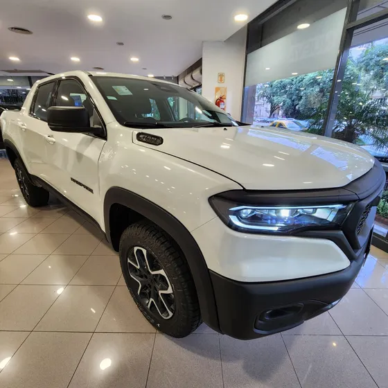 Jeep Rampage Rebel 4x4 At9 2.0t