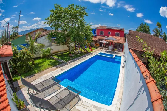 Casa De Temporada Com Piscina E Playground, Próximo À Praia