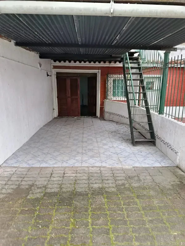 Alquiler Casa 2 Dormitorios Y Garaje Cerrito