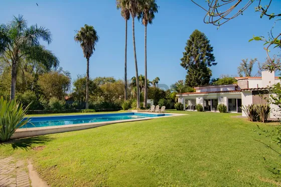 Venta Casa En Los Olmos, Roldán | 3 Dormitorios, Pileta Y Jardín Increíble