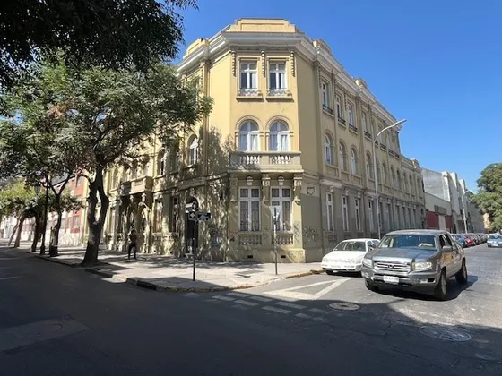Local Comercial En Arriendo En Santiago
