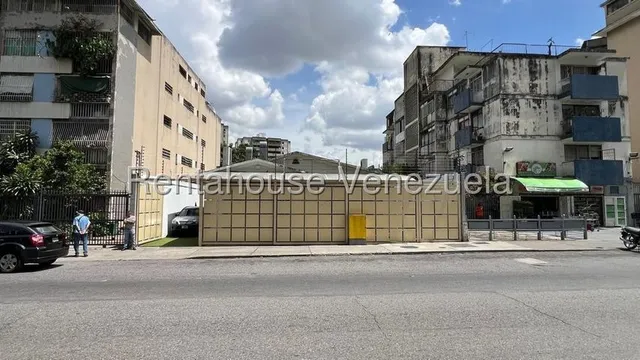 Local Comercial ( Equipado / Remodelado / A Pie De Calle/ Gas Directo )  Alquiler San Benardino Mls - 25-21770