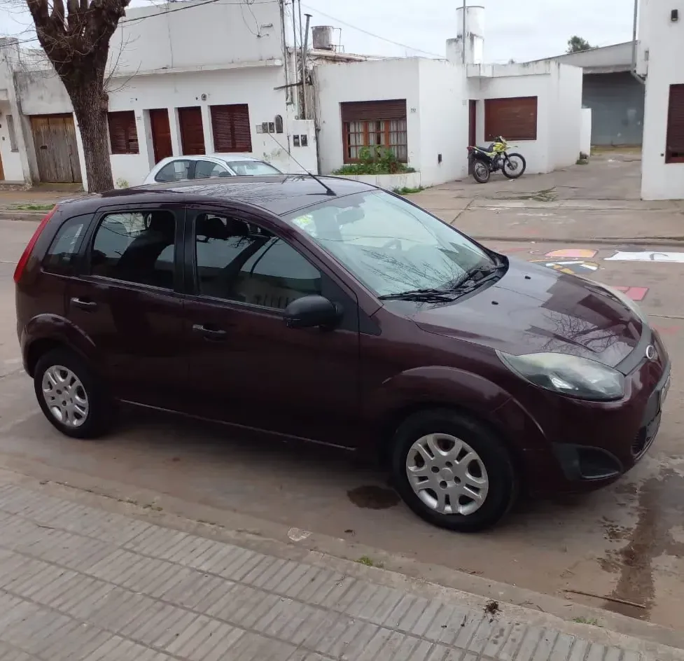 Ford Fiesta 1.6 Ambiente Plus MP3