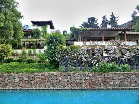 Casa En Venta En Vitacura