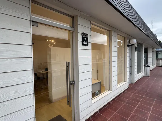 Oficina En Venta En Funes 