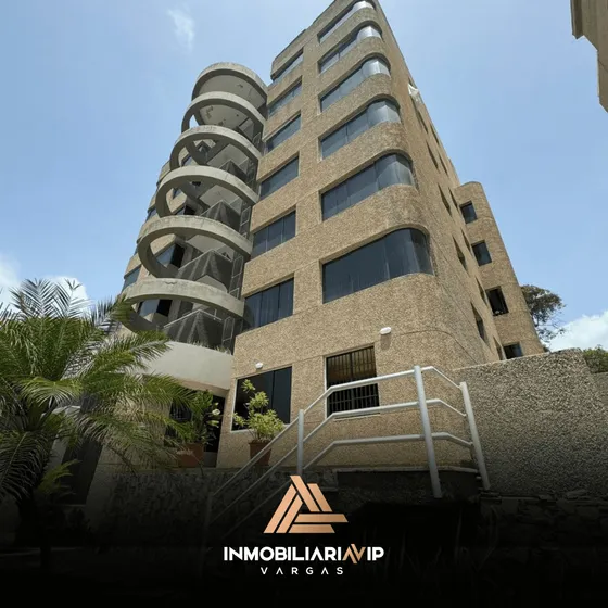 Ref 010 - 695  Grupo Inmobiliaria Vip Te Ofrece Pent-house Duplex En Venta Apartamento Caribe - Estado La Guaira.