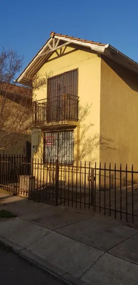 Arriendo Casa Peñaflor, Excelente Ubicación