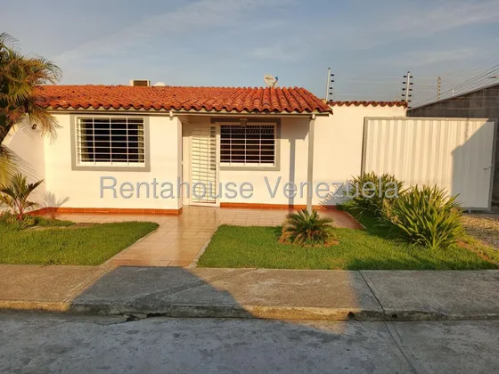 Casa En Venta Urb Parque Yacambu Araure - #25-18922 Jm Rah