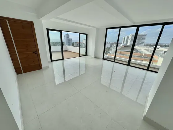 Penthouse Nuevo En Los Cacicazgos