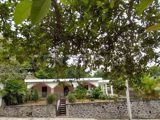 Casa En Venta / Renta En Suchitlán, Colima