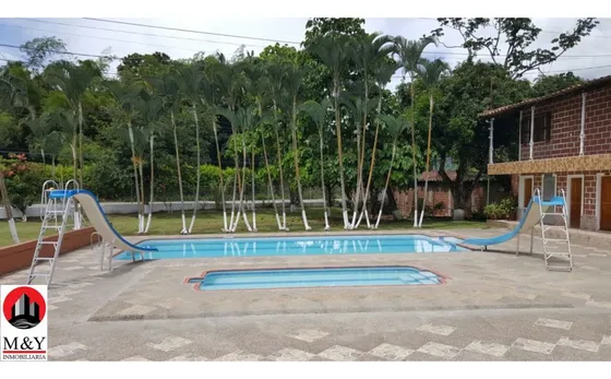 Finca De Recreo En Barbosa Antioquia Por Día De Sol O Fin De Semana
