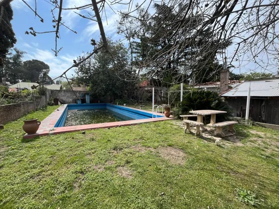Moreno - Venta - Casa 5 Ambientes 