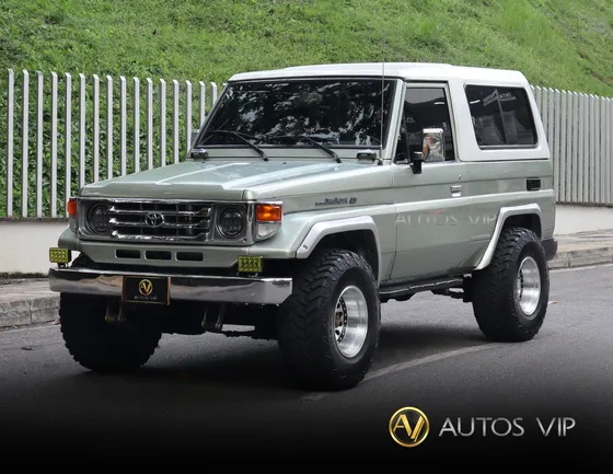 Toyota Land Cruiser 4.5 Fzj75 Macho