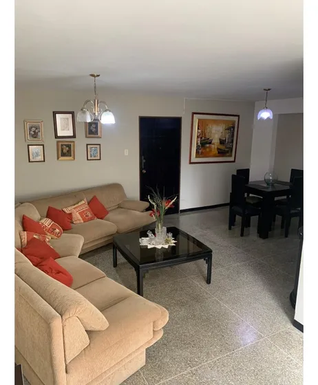 Se Alquila Apartamento En El Trigal  