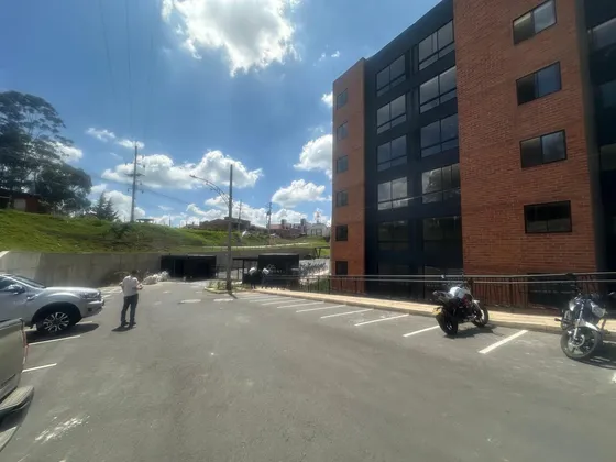 Apartamento Rionegro. Económico. Obra Gris