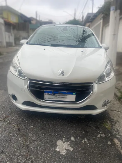 Peugeot 208 1.6 16v Griffe Flex Aut. 5p