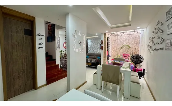 Casa En Venta En Conjunto - Barrio Ciudad Santa Bárbara Palmira Valle