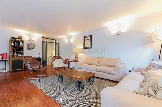 Departamento En Venta De 3 Dorm. En Vitacura
