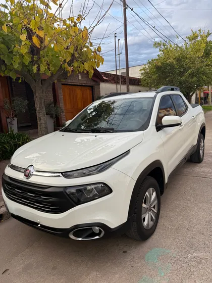 Fiat Toro 1.8 Freedom 4x2 At