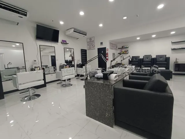 Local Spa Peluqueria En Venta Con Fondo De Comercio Incluido Maracay Cc  Parque Aragua