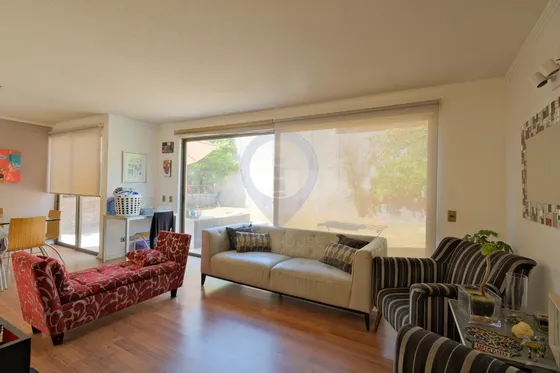 Venta Casa 5 Dormitorios, 4 Baños, El Peumo