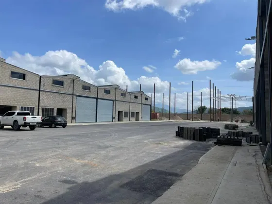 304222 Venta Galpon - San Diego - 560 M2